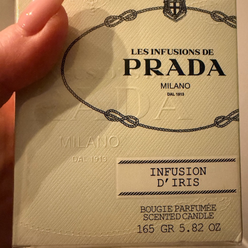 Prada Infusion d'Iris Scented Candle - BRAND NEW - teal/green candle color - Picture 2 of 6